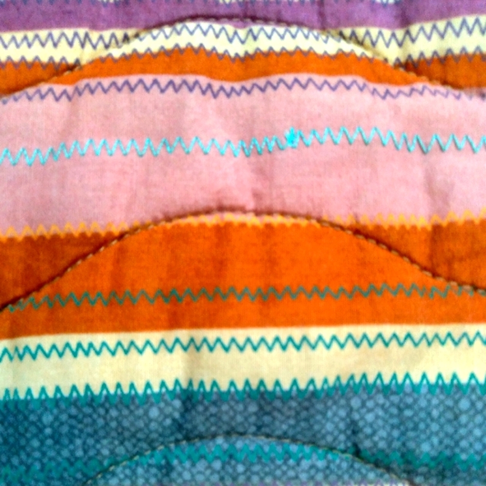 2 Cotton Pillow Shams Standard Size - Picture 7 of 7
